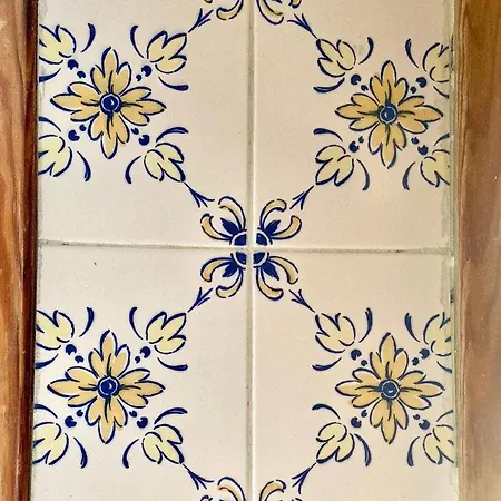 Chiado With Terrace 2 Lissabon