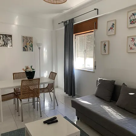 Chiado With Terrace 2 *